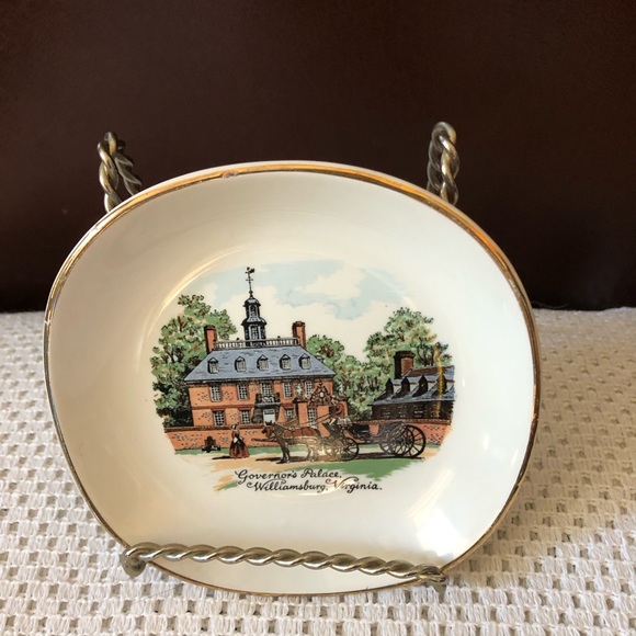 VTG Weatherby Hanley Royal Falcon Ware Governor’s Palace Small Dish - Picture 1 of 7
